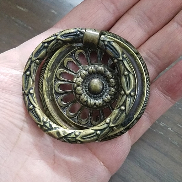 Antique Art Deco Pull Knobs set of 8 - Picture 12 of 14